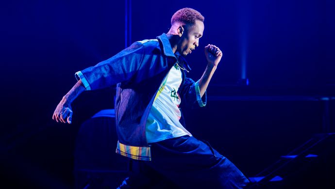 Danser op het podium