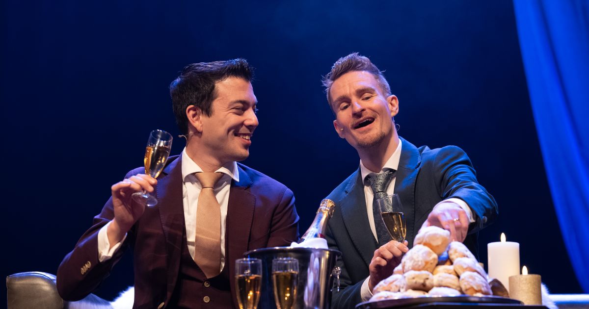 Andries Tunru & Stefan Hendrikx — De Nogal Hyperbijzondere Veghelse Oudejaars-Improvisatie-Extravaganza 2026
