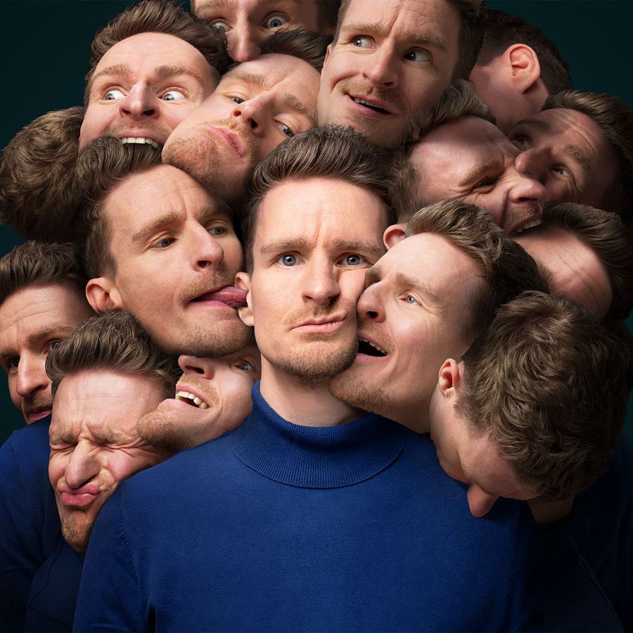Stefan Hendrikx omringd door meerdere koppen van Stedan Hendrikx die gekke bekken trekken.